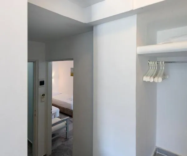 Aegeon Parikia (Paros)