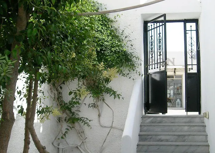 Aegeon Parikia (Paros)