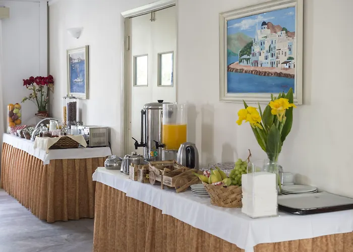 Aegeon Parikia (Paros)